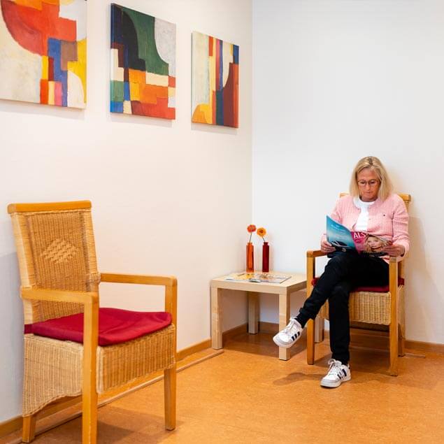 active physio Wartezimmer in angenehmen Farben